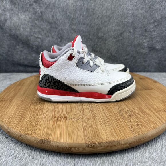 Nike Air Jordan 3 Retro Shoes Boys Size 9C Cardinal Red White Gray DM0968-160 - Picture 1 of 9